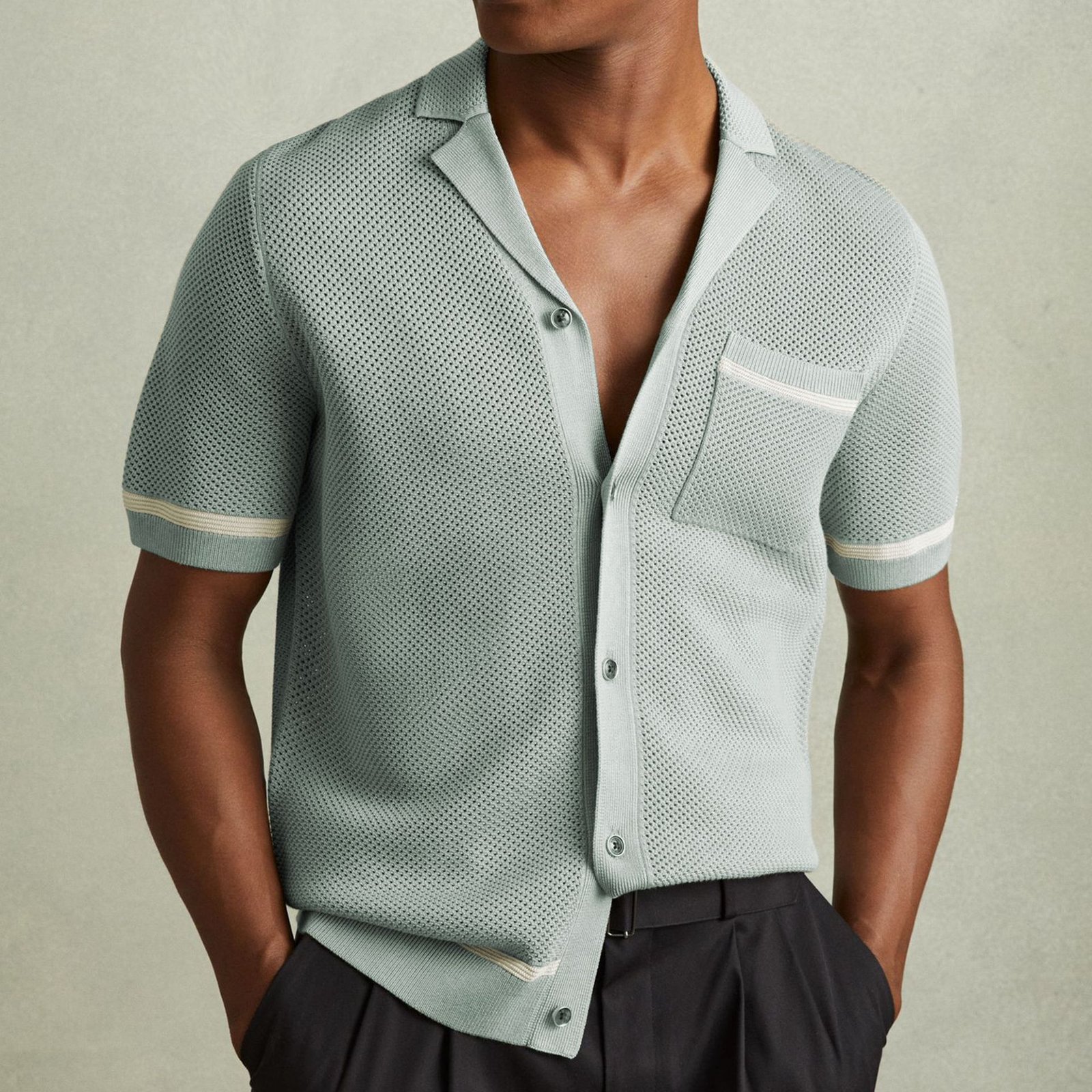 Men's Casual Wear - Short Sleeve Shirt